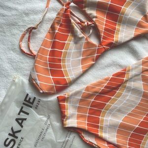 Skatie San Clemente Set- Top Sophie XL Bottoms- Monroe L